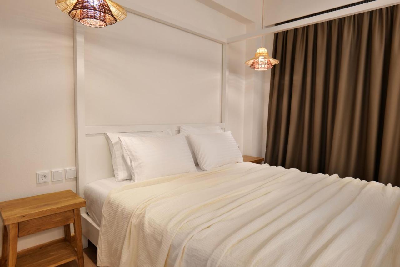 Alex & Sofi Hotel Химара Экстерьер фото